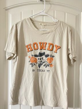 Howdy Skull Graphic Tee